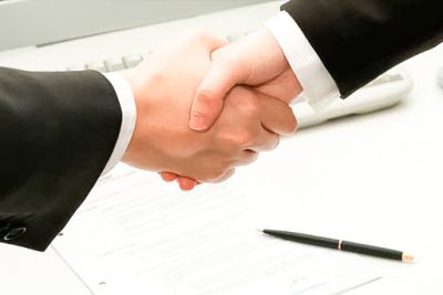 Có thể thay đổi xuất xứ hàng hóa khi thương thảo hợp đồng?